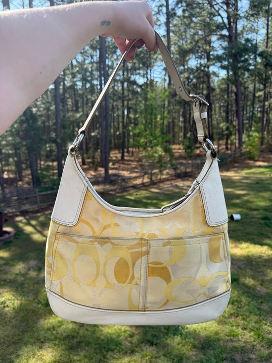 Coach Signature Hampton Soho Satchel - Picture 3 of 7